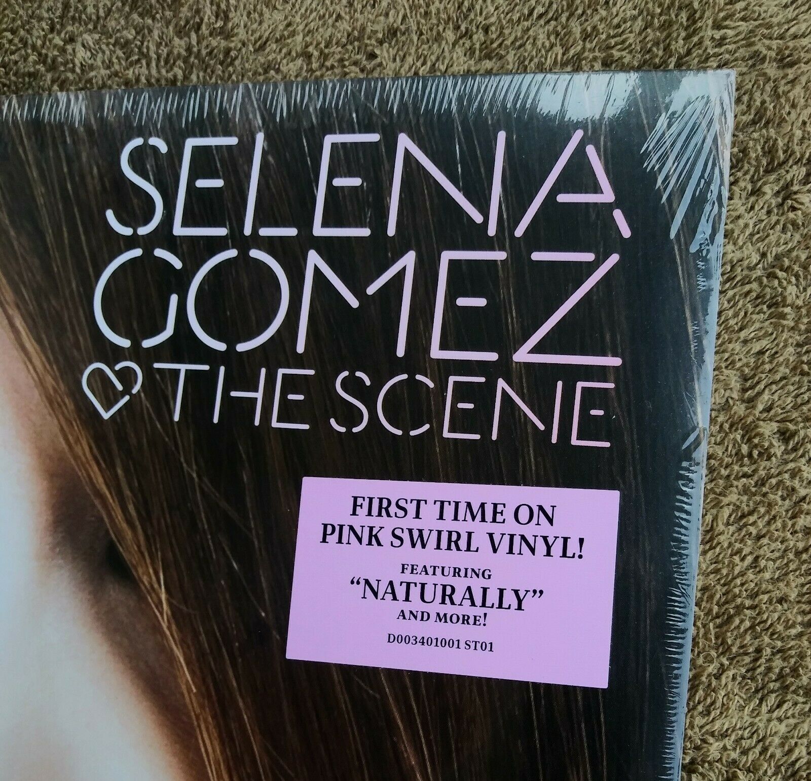 Selena Gomez and The Scene Kiss and top Tell PINK Swirl Vinyl